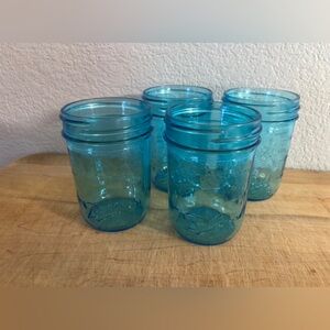 Set of 4 Ball 8oz Half Pint Canning Mason Jars